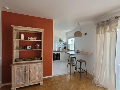 Cuisine ou kitchenette dans l'établissement Casa Labrousse, quartier Hôpital, clim