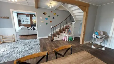 Plan de l'établissement Grand gite familial 5 chambres à Ally, dans le Cantal à côté de Salers