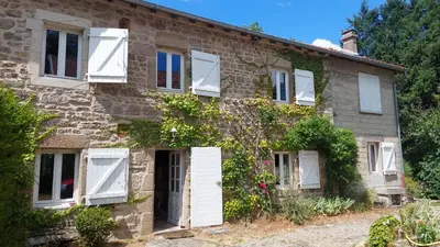Bâtiment de le séjour chez l'habitant