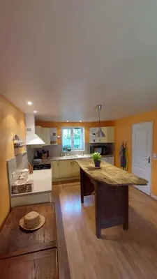 Cuisine ou kitchenette dans l'établissement Les Chambres du Monteil - 1 à 5personnes