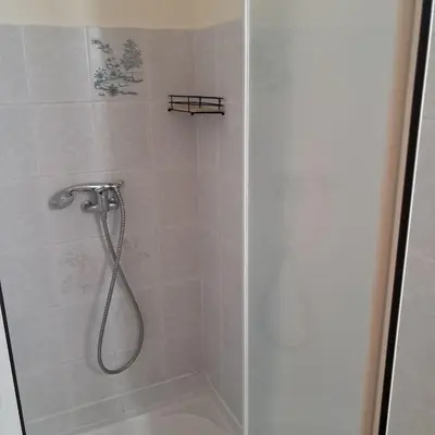 Salle de bains dans l'établissement La maison de la cité médiévale