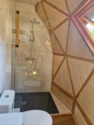 Salle de bains dans l'établissement Bulle de printemps