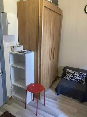 Cuisine ou kitchenette dans l'établissement Studio CENTRE Mont Dore, Volière des Pics 2pers15m2 parking Gratuit chemin randonnée
