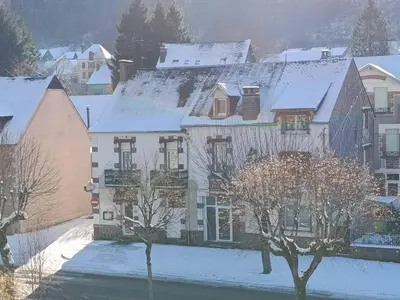 Vue générale sur la montagne ou vue sur la montagne depuis la maison de vacances