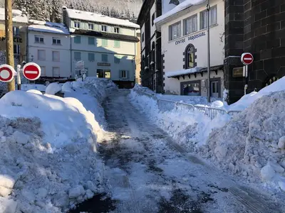 L'établissement Les cascades en hiver