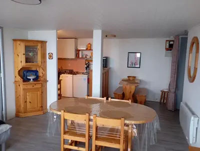Cuisine ou kitchenette dans l'établissement Location saisonnière