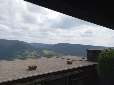 Vue générale sur la montagne ou vue sur la montagne depuis l'appartement