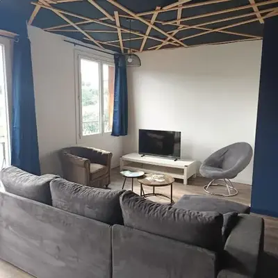 Grand appartement avec belle vue