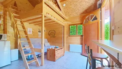 Télévision ou salle de divertissement dans l'établissement Chalet Hestia