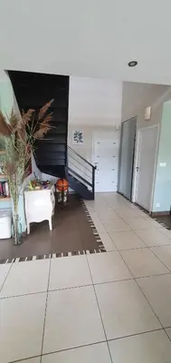Coin salon dans l'établissement Chambres d'hôtes avec piscine pour max 4 adultes ou 2 adultes et 3 enfants