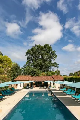 Piscine de l'établissement Les Bernardies ou située à proximité