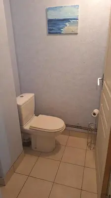 Salle de bains dans l'établissement Lola
