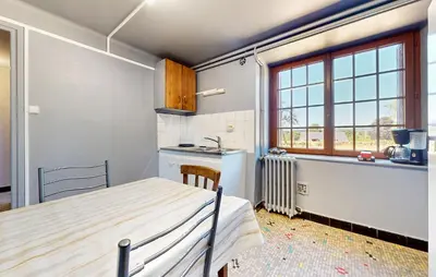 Cuisine ou kitchenette dans l'établissement Pet Friendly Home In Sarroux - Saint Julien