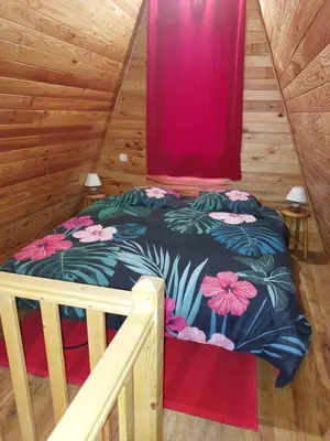 Un ou plusieurs lits dans un hébergement de l'établissement TIPI de LOUIS
