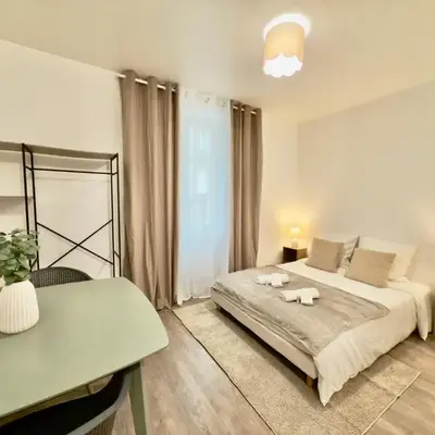 Studio 4 lumineux Av Garibaldi - DABNB