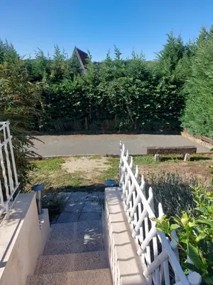 Jardin de l'établissement GITE de THOMAS