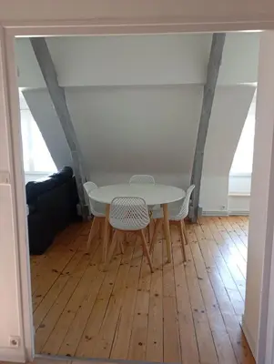 Plan de l'établissement Appartement renové 46m2 - Climatisé, Calme et proche commodités