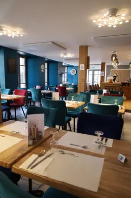 Restaurant ou autre lieu de restauration dans l'établissement Le relais de poste