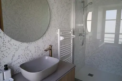 Salle de bains dans l'établissement Le relais de poste