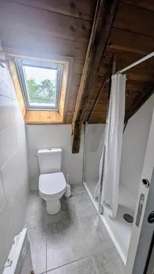 Salle de bains dans l'établissement La Fourniau