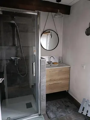 Salle de bains dans l'établissement Edredons et champignons