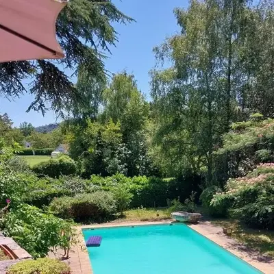 Demeure avec piscine et tennis