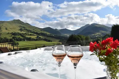 Vue générale sur la montagne ou vue sur la montagne depuis la maison de vacances