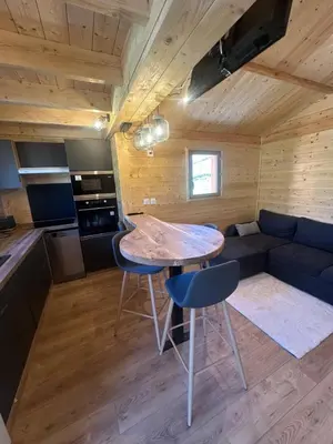 Cuisine ou kitchenette dans l'établissement Châlet au pied du Puy Mary