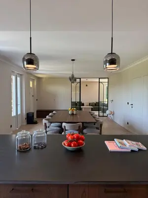 Nourriture dans la villa ou à proximité