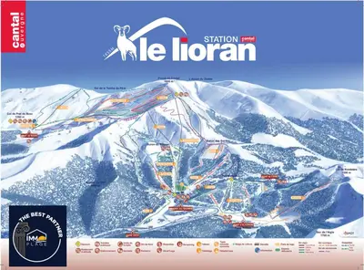 Vue générale sur la montagne ou vue sur la montagne depuis l'appartement