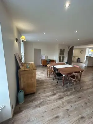 Cuisine ou kitchenette dans l'établissement Grand duplex au coeur de Murat
