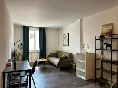 Coin salon dans l'établissement La Voûte, proche de la Cathédrale