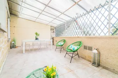 Balcon ou terrasse dans l'établissement Le Semard - F2 Terrasse couverte Centre-ville