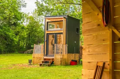 Jardin de l'établissement Bois aux Cheirilles - 15min Murol - Puy de Dome