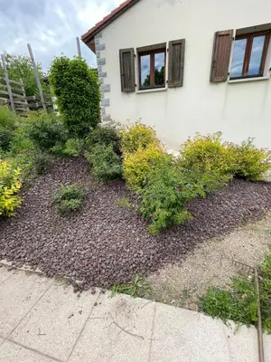 Jardin de l'établissement La campagne près de la ville