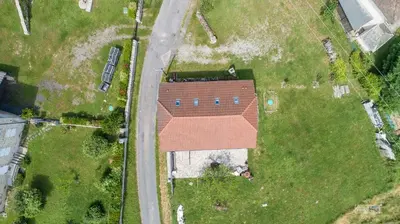 Vue panoramique sur l'établissement Demeure atypique - ancienne loge