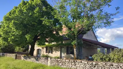 Jardin de l'établissement Chez Hélène