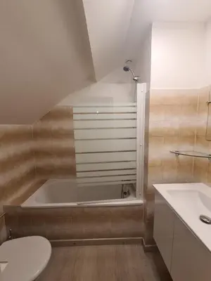 Salle de bains dans l'établissement Le Citrus