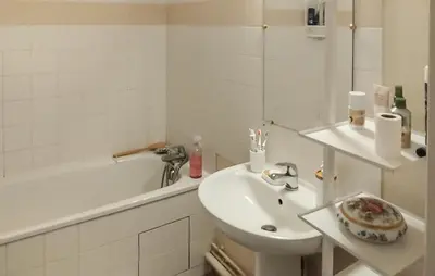 Salle de bains dans l'établissement La Ferme Des Tilleuls