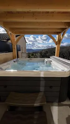 Plan de l'établissement Maison avec spa privatif et vue sur la vallée