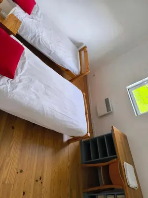 Un ou plusieurs lits dans un hébergement de l'établissement La maison des Combrailles