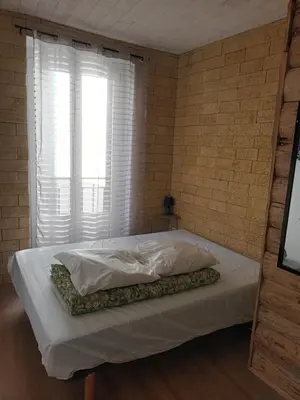 Un ou plusieurs lits dans un hébergement de l'établissement le nid des choups le petit duplex1