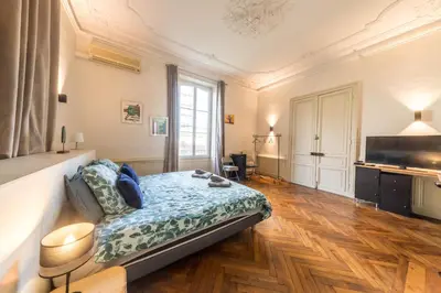 Coin salon dans l'établissement Villa Chadourne - Chambre Accords