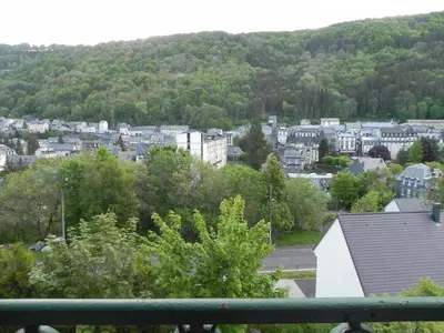 Vue générale sur la montagne ou vue sur la montagne depuis l'appartement