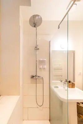 Salle de bains dans l'établissement Villa Chadourne - La Cle Perdue - Studio