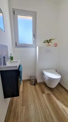 Salle de bains dans l'établissement Gîte l'Unik Lac de Vassivière