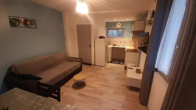 Coin salon dans l'établissement 2-bed apartment