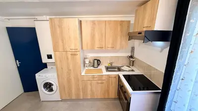 Cuisine ou kitchenette dans l'établissement Les Cimes au cœur du Massif du Sancy