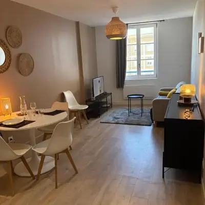 Le Pavillon - Hyper centre - charme rénové