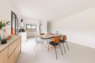 Cuisine ou kitchenette dans l'établissement Maison de Maud - Piscine privée